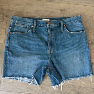 Madewell High Rise Denim shorts - size 33